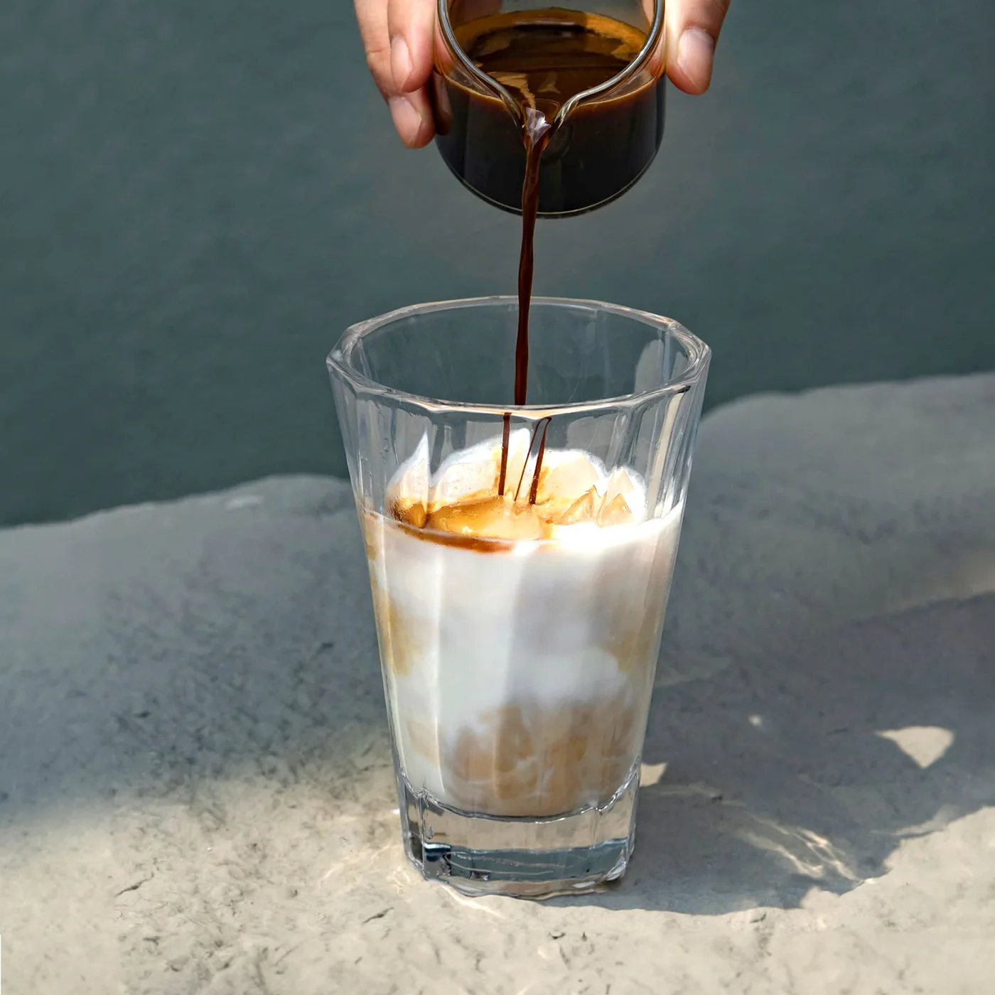 LOVERAMICS TWISTED URBAN GLASS 360ML